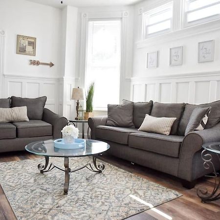 Perfect Pittsburgh Home Close To City & Airport Exterior foto