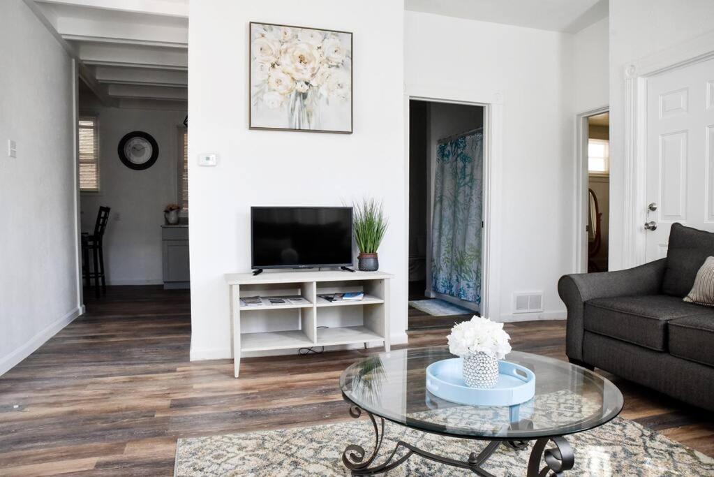 Perfect Pittsburgh Home Close To City & Airport Exterior foto